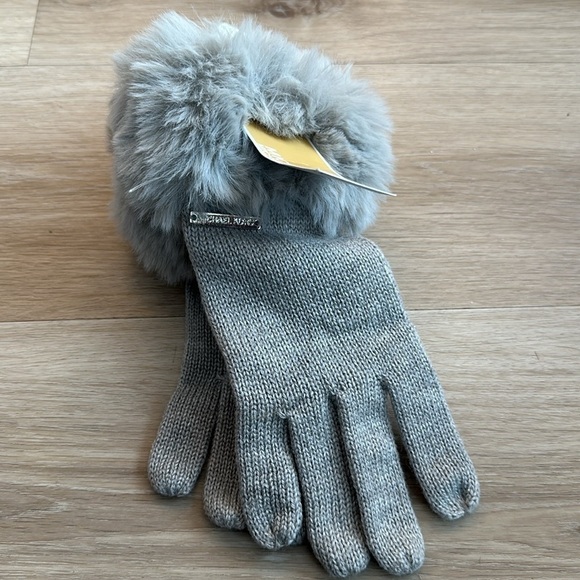 Michael Kors Gray Fur-Trimmed Gloves - Picture 5 of 5